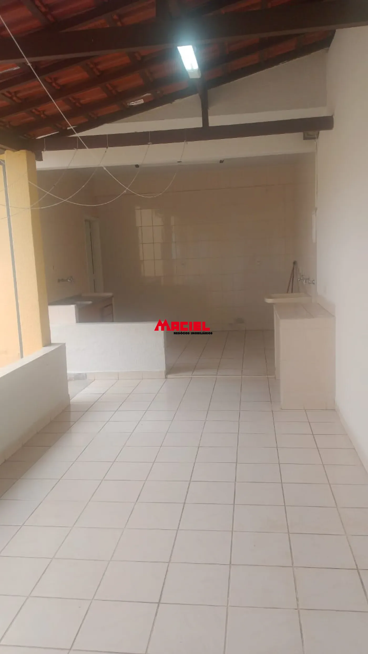 Alugar Casa / Padr&atilde;o em S&atilde;o Jos&eacute; dos Campos R$ 3.350,00 - Foto 23