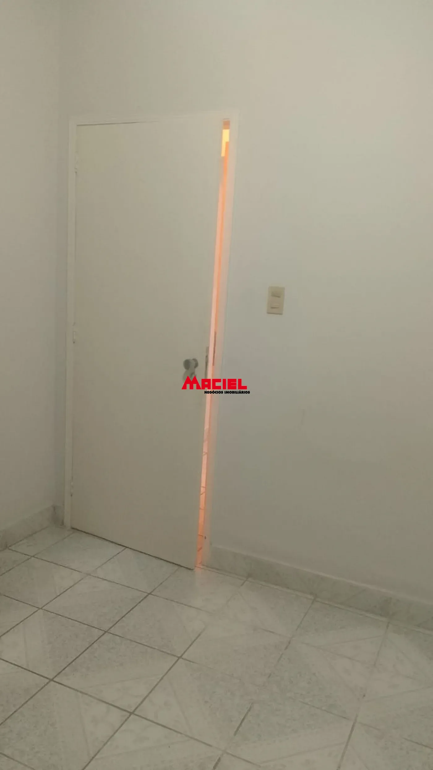 Alugar Casa / Padr&atilde;o em S&atilde;o Jos&eacute; dos Campos R$ 3.350,00 - Foto 33