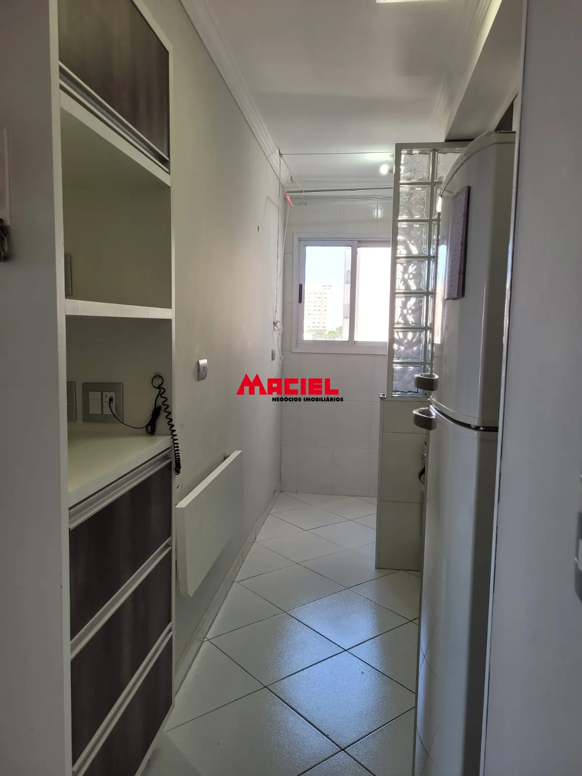 Alugar Apartamento / Padr&atilde;o em S&atilde;o Jos&eacute; dos Campos R$ 2.780,00 - Foto 1
