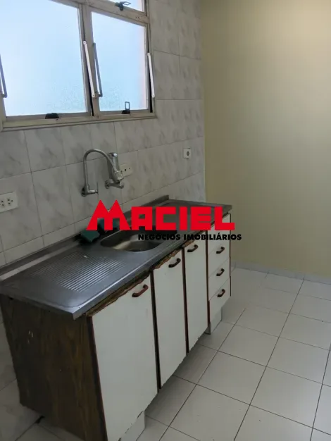 Comprar Apartamento / Padr&atilde;o em S&atilde;o Jos&eacute; dos Campos R$ 330.000,00 - Foto 2