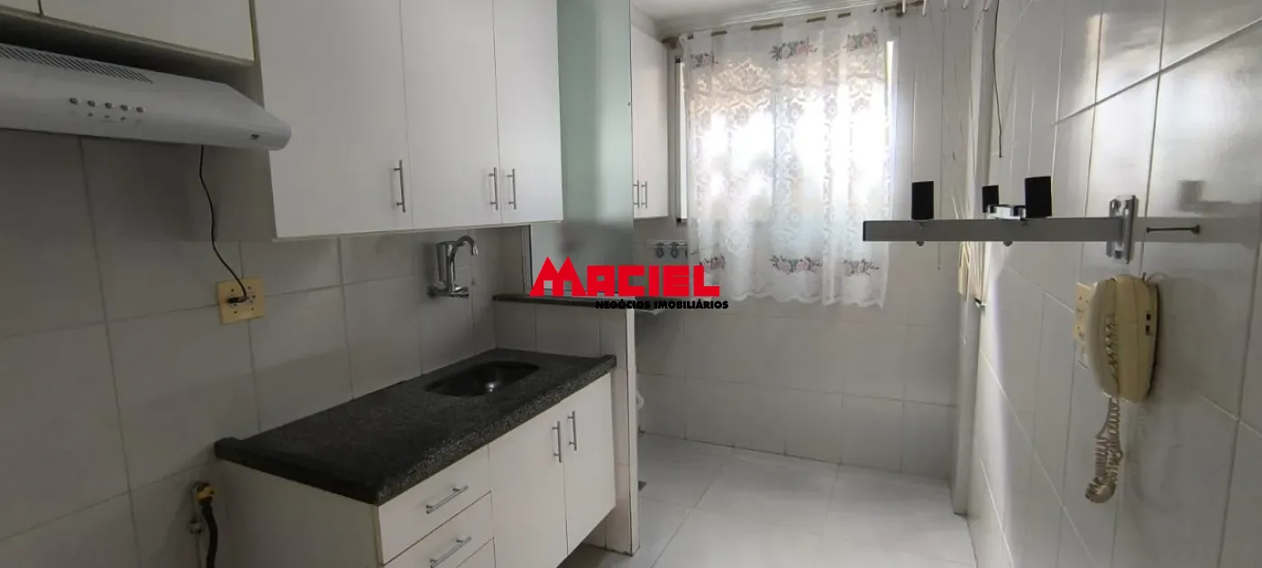 Alugar Apartamento / Padr&atilde;o em S&atilde;o Jos&eacute; dos Campos R$ 2.600,00 - Foto 6