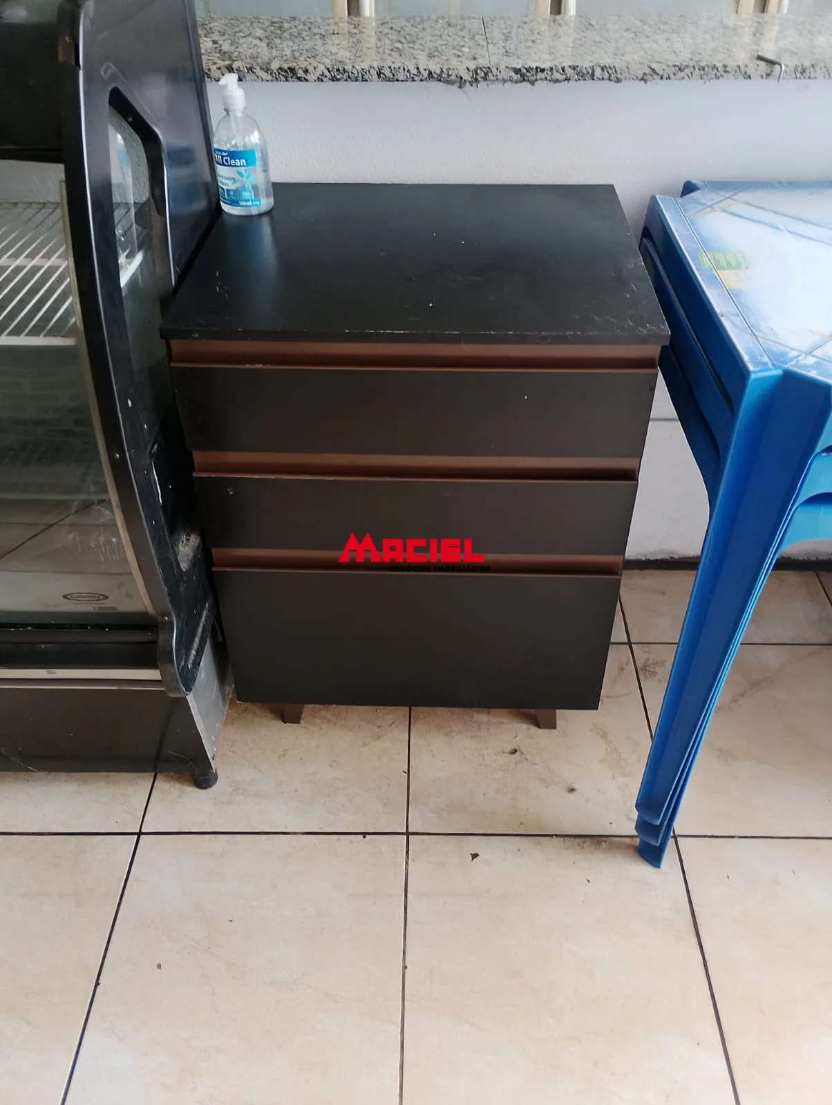 Alugar Comercial / Ponto Comercial em S&atilde;o Jos&eacute; dos Campos R$ 1.500,00 - Foto 3