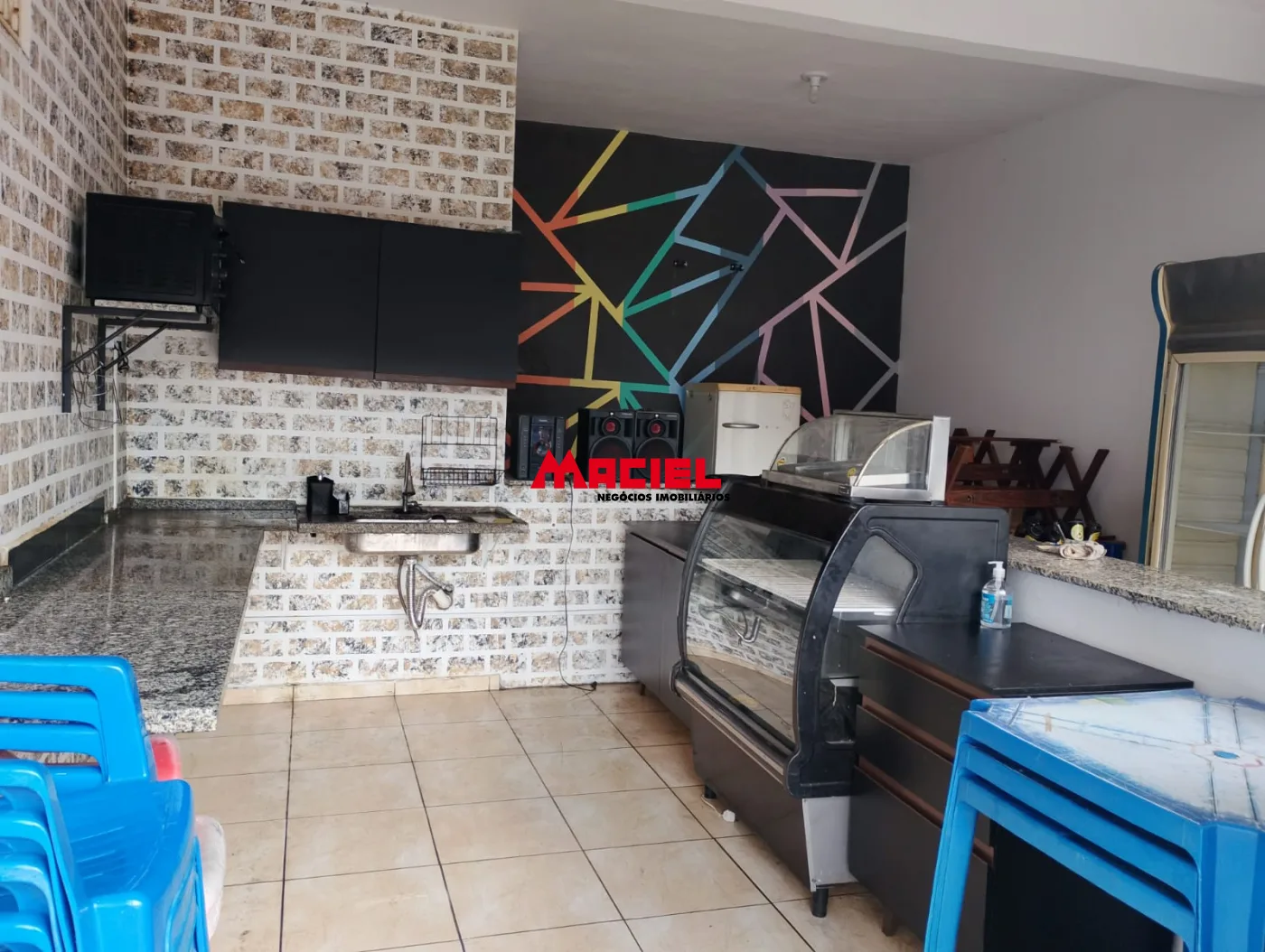 Alugar Comercial / Ponto Comercial em S&atilde;o Jos&eacute; dos Campos R$ 1.500,00 - Foto 6