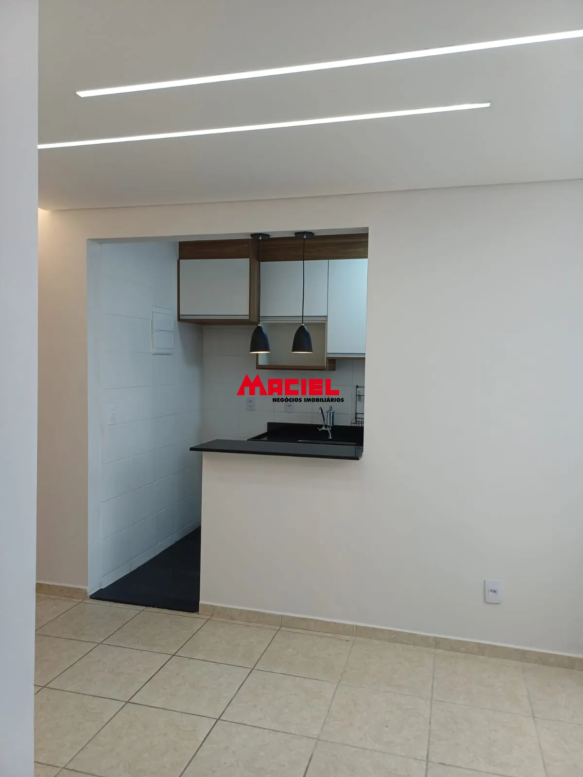 Alugar Apartamento / Padr&atilde;o em S&atilde;o Jos&eacute; dos Campos R$ 2.600,00 - Foto 2