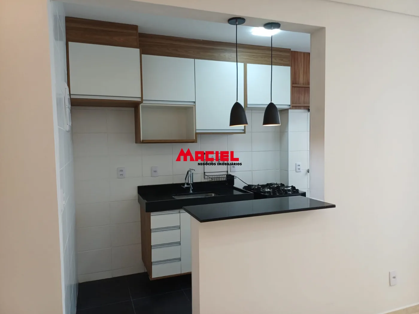 Alugar Apartamento / Padr&atilde;o em S&atilde;o Jos&eacute; dos Campos R$ 2.600,00 - Foto 3