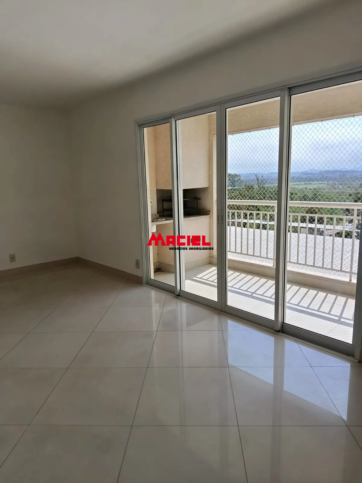 Alugar Apartamento / Padr&atilde;o em S&atilde;o Jos&eacute; dos Campos R$ 3.500,00 - Foto 1