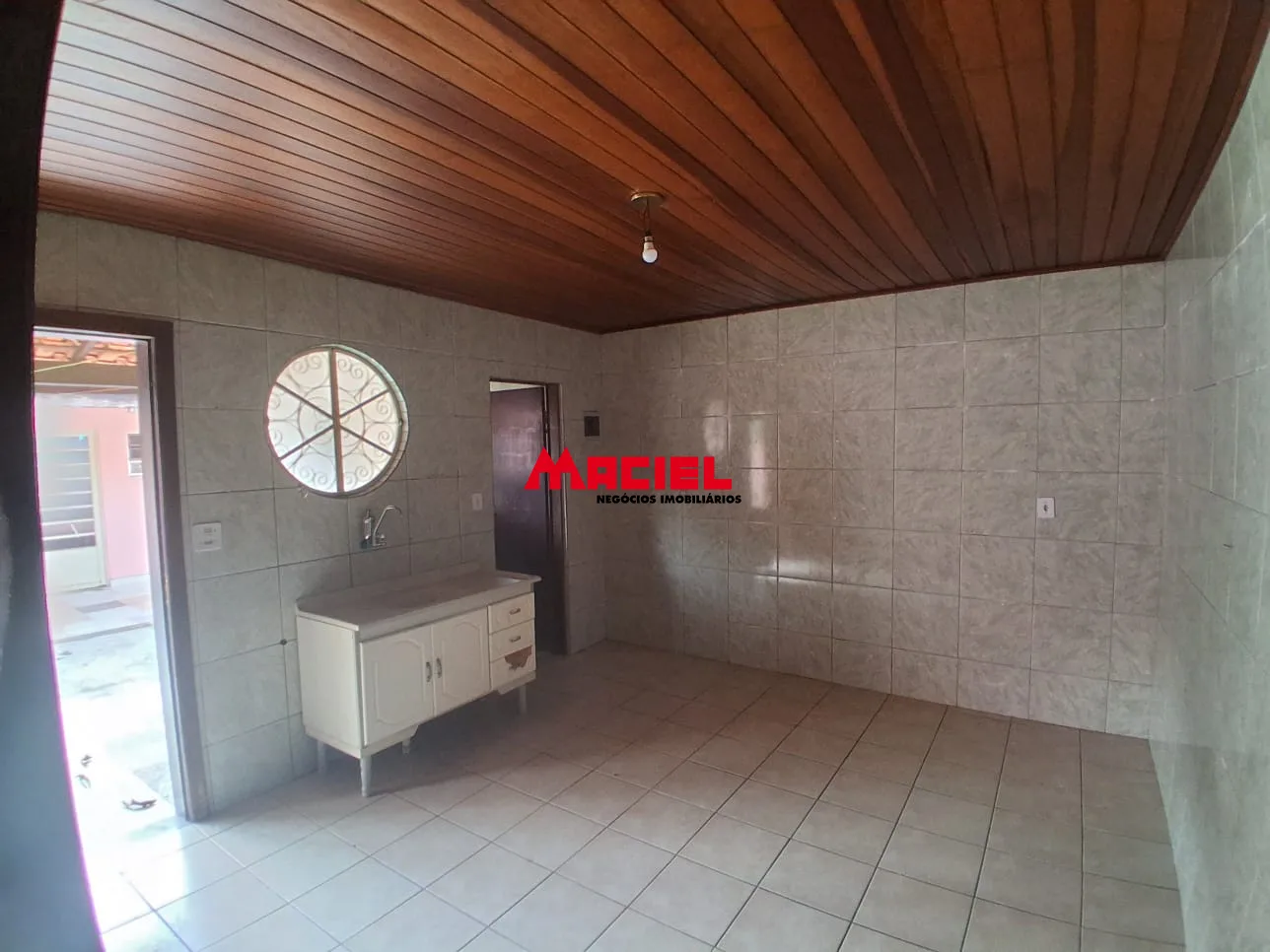 Alugar Casa / Padr&atilde;o em S&atilde;o Jos&eacute; dos Campos R$ 3.000,00 - Foto 12