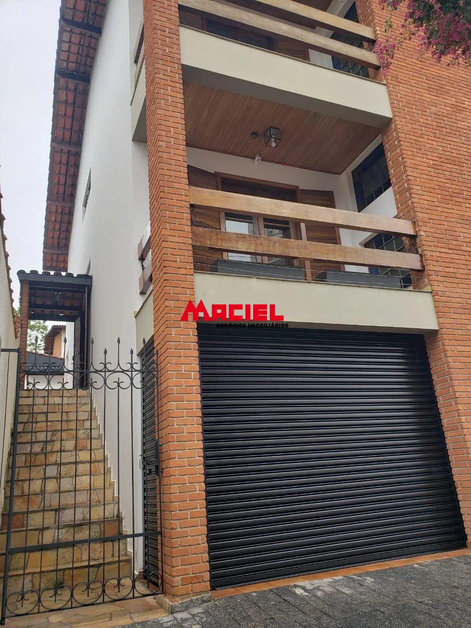 Comprar Casa / Sobrado em S&atilde;o Jos&eacute; dos Campos R$ 1.480.000,00 - Foto 1
