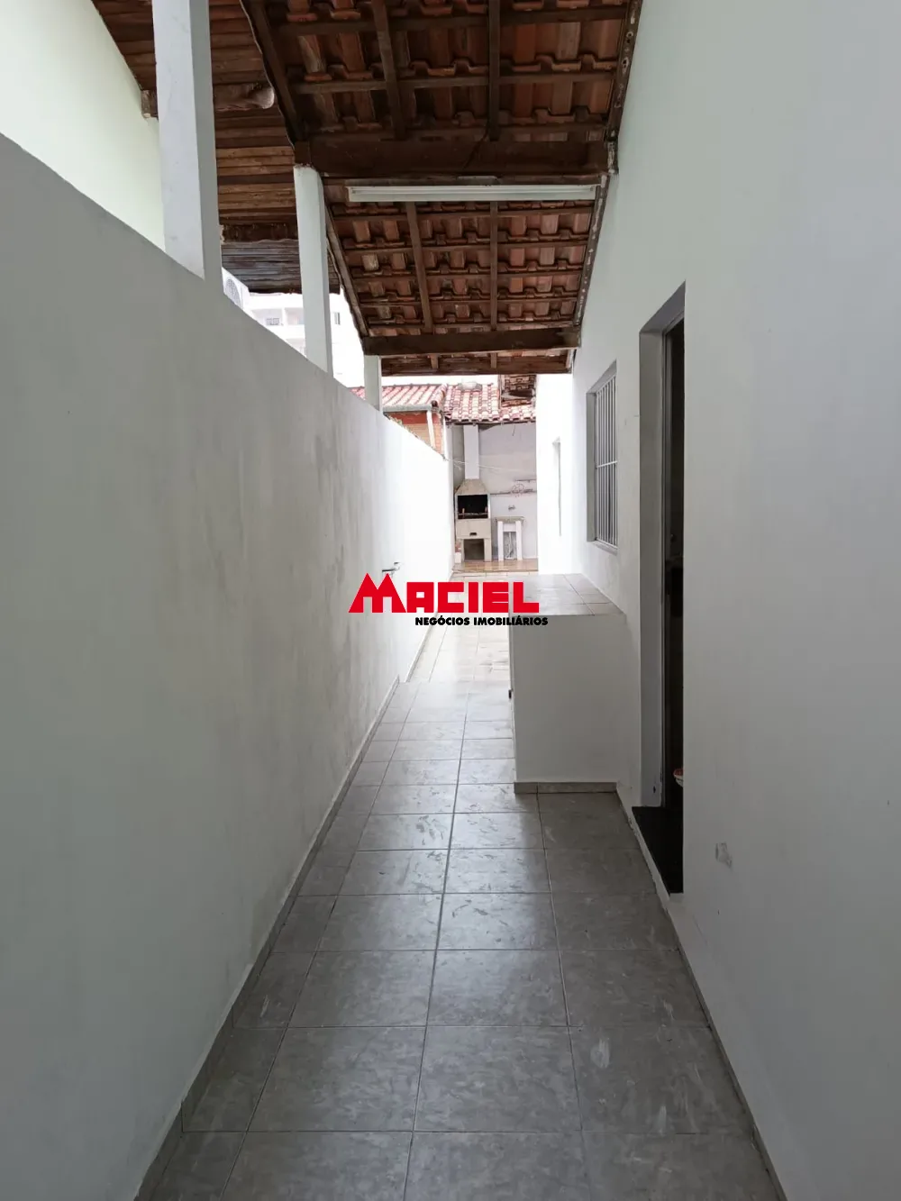 Alugar Casa / Padr&atilde;o em S&atilde;o Jos&eacute; dos Campos R$ 3.500,00 - Foto 17