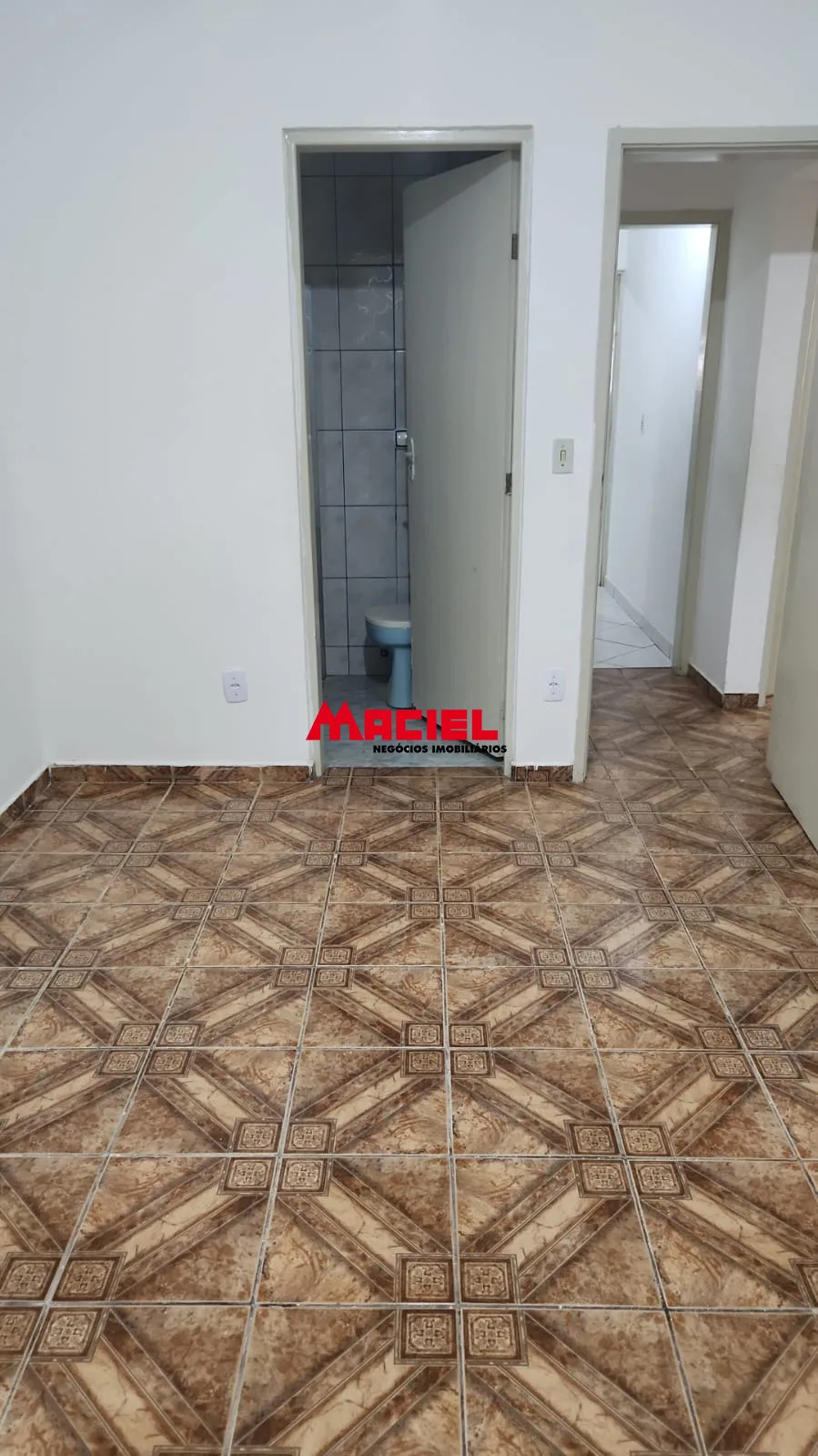Alugar Casa / Sobrado em S&atilde;o Jos&eacute; dos Campos R$ 4.600,00 - Foto 14