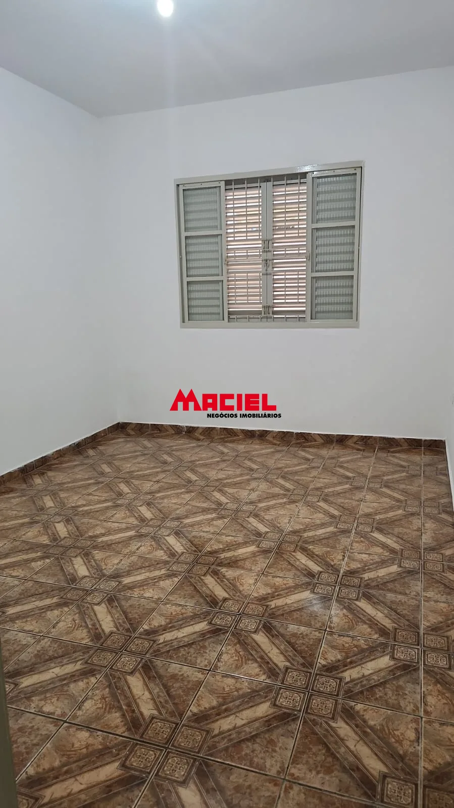 Alugar Casa / Sobrado em S&atilde;o Jos&eacute; dos Campos R$ 4.600,00 - Foto 17