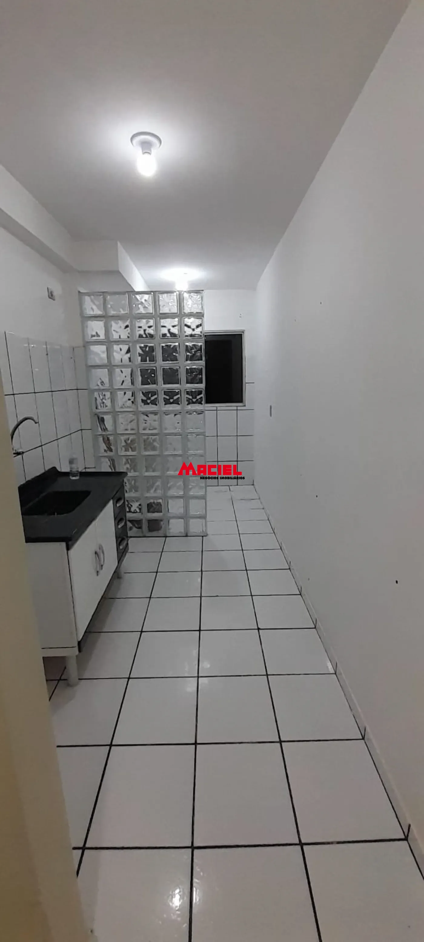 Alugar Apartamento / Padr&atilde;o em S&atilde;o Jos&eacute; dos Campos R$ 664,20 - Foto 4