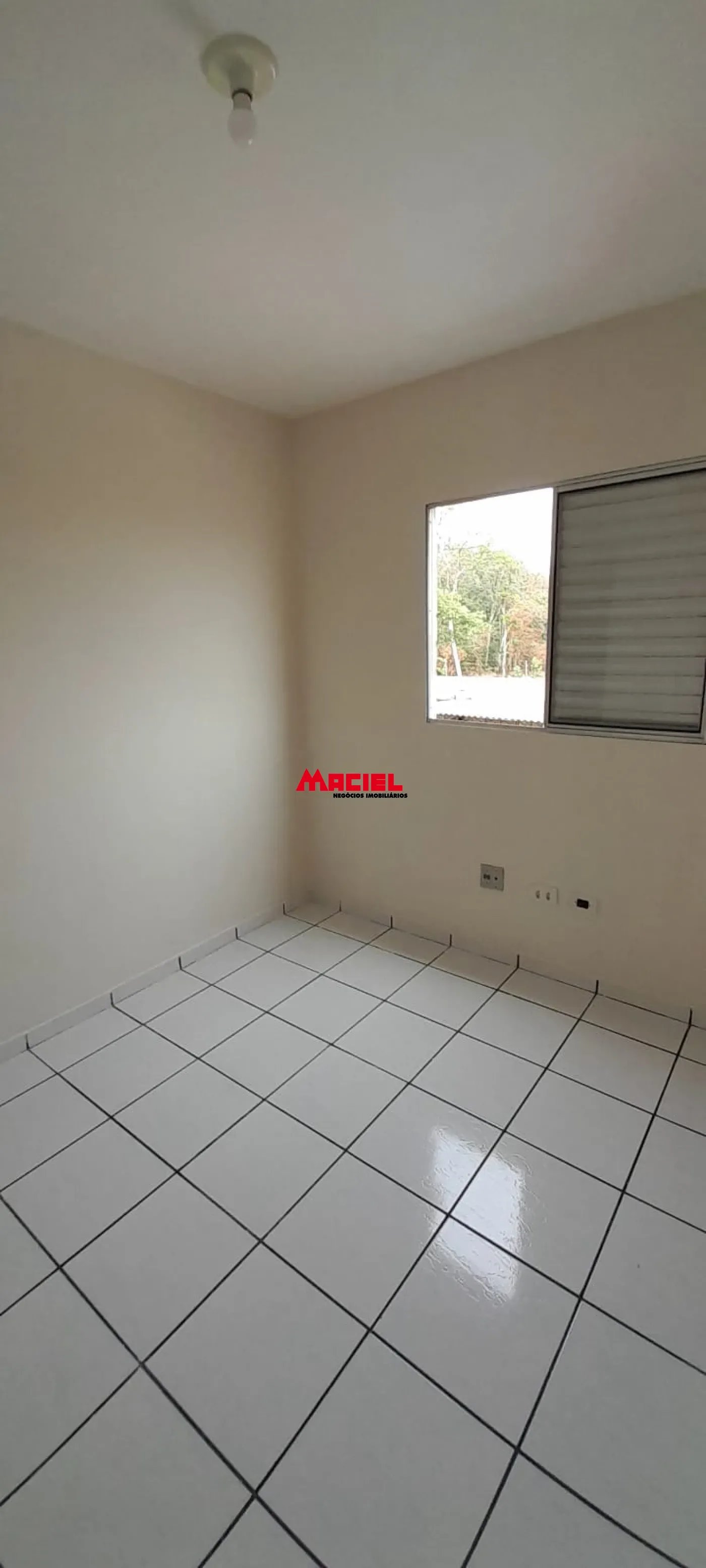 Alugar Apartamento / Padr&atilde;o em S&atilde;o Jos&eacute; dos Campos R$ 664,20 - Foto 5