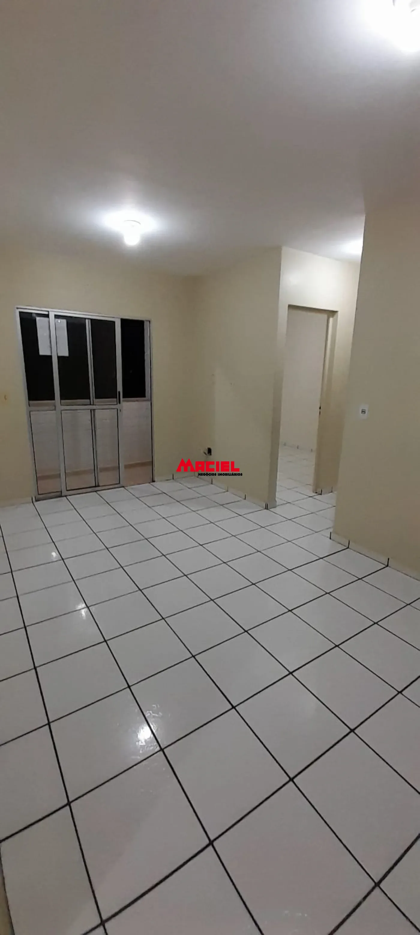 Alugar Apartamento / Padr&atilde;o em S&atilde;o Jos&eacute; dos Campos R$ 664,20 - Foto 12