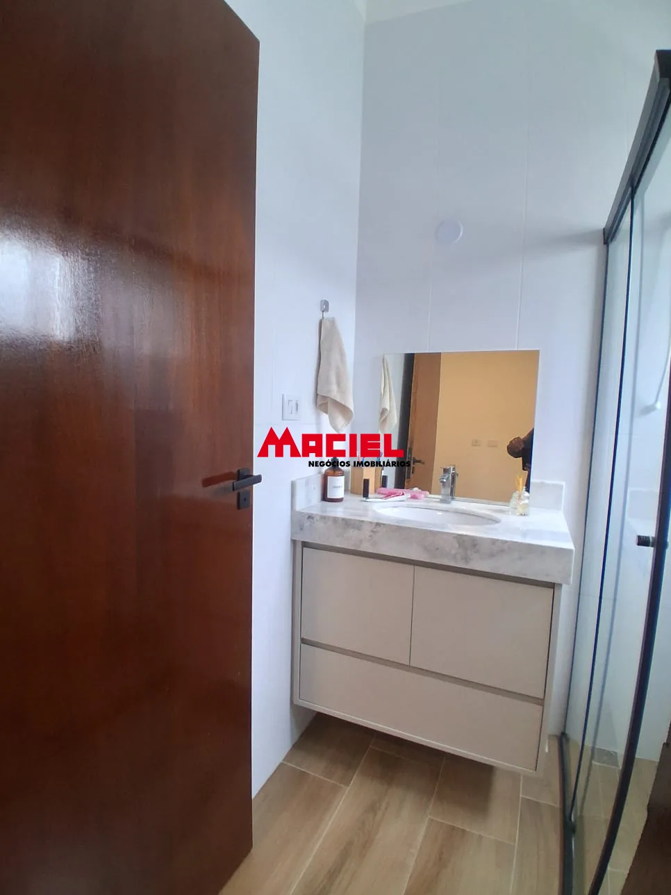 Comprar Casa / Sobrado em S&atilde;o Jos&eacute; dos Campos R$ 950.000,00 - Foto 5