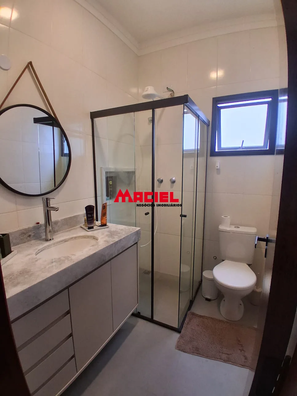 Comprar Casa / Sobrado em S&atilde;o Jos&eacute; dos Campos R$ 950.000,00 - Foto 17