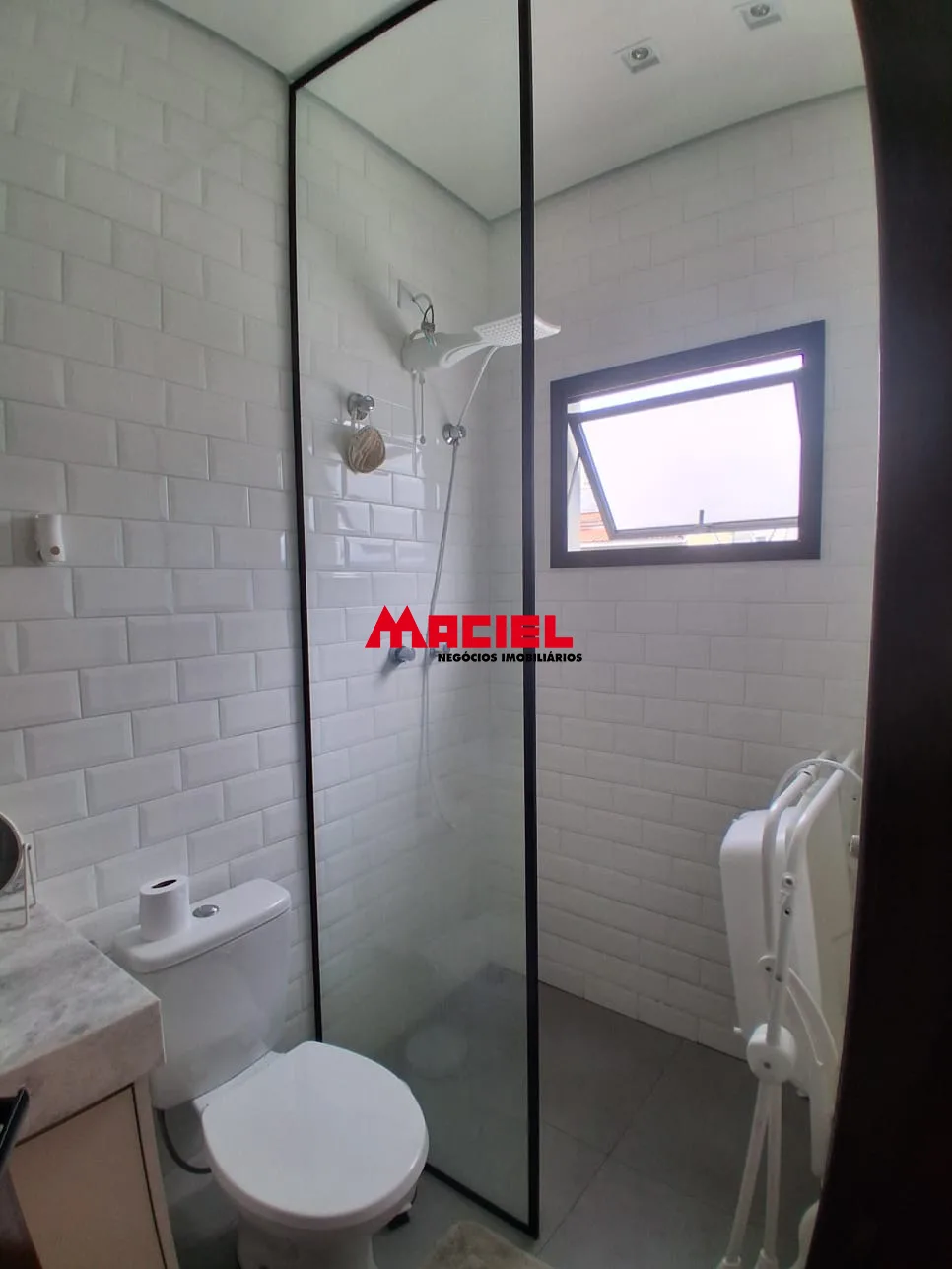 Comprar Casa / Sobrado em S&atilde;o Jos&eacute; dos Campos R$ 950.000,00 - Foto 23