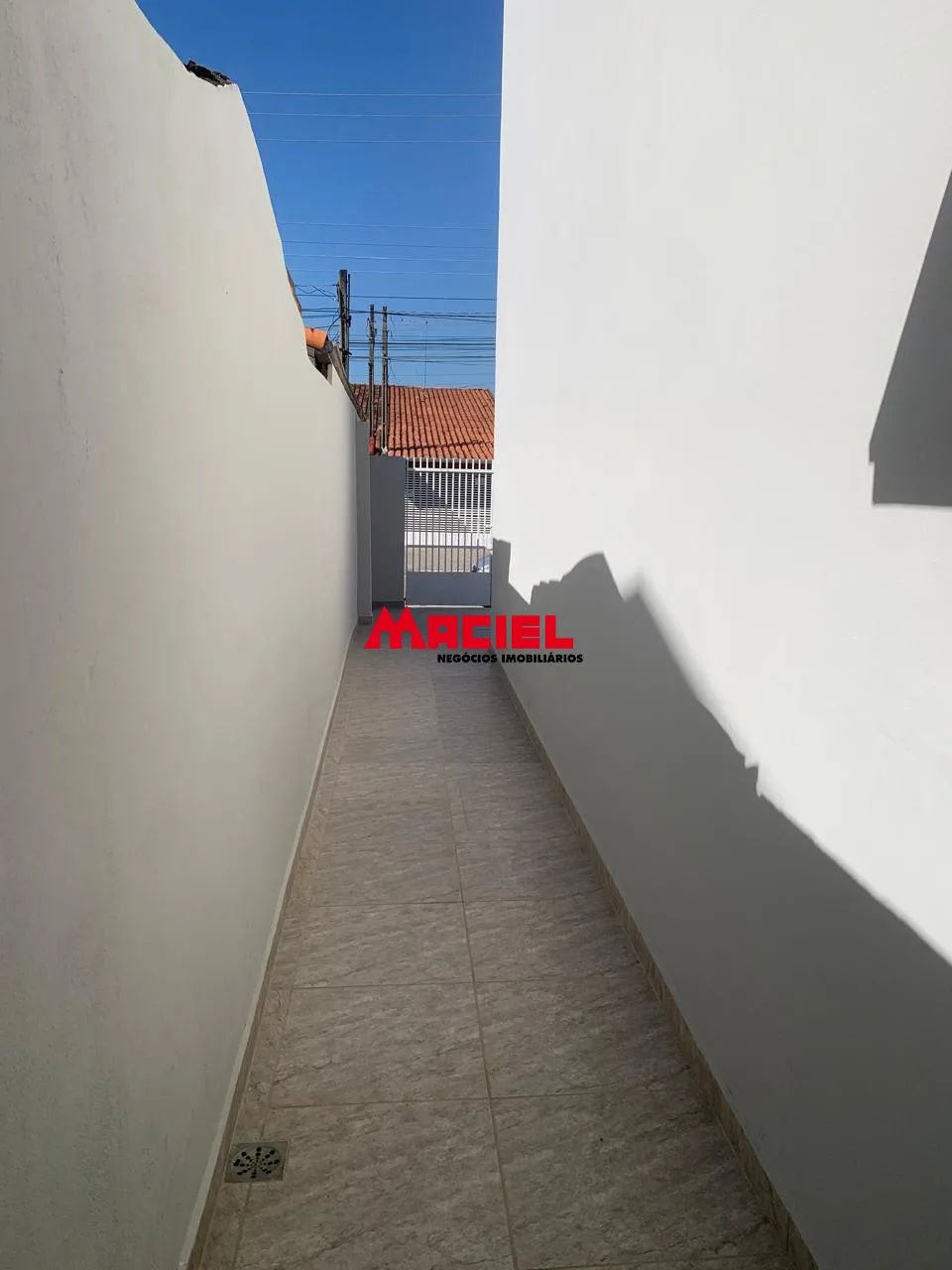 Alugar Casa / Padr&atilde;o em S&atilde;o Jos&eacute; dos Campos R$ 3.100,00 - Foto 12