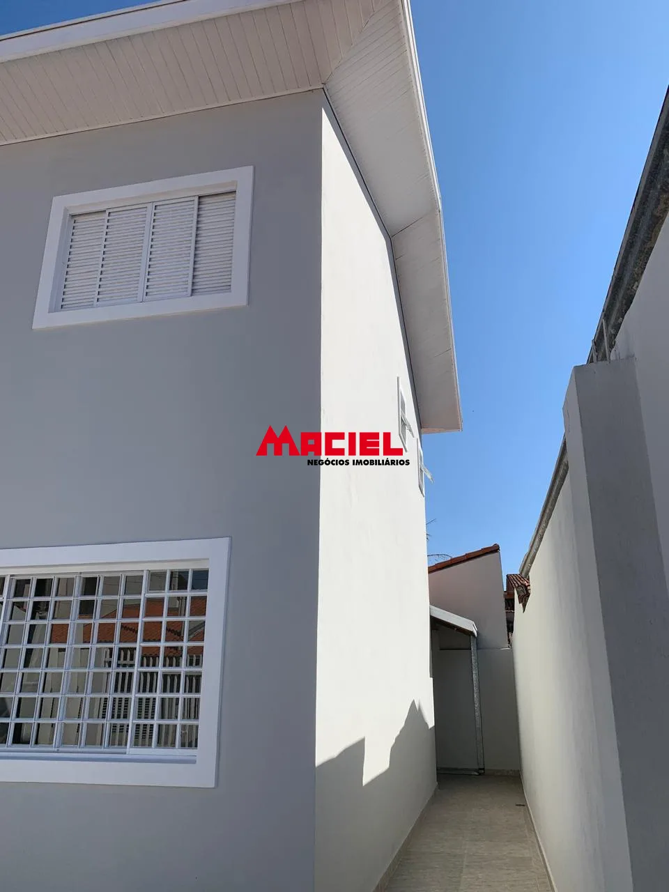 Alugar Casa / Padr&atilde;o em S&atilde;o Jos&eacute; dos Campos R$ 3.100,00 - Foto 13