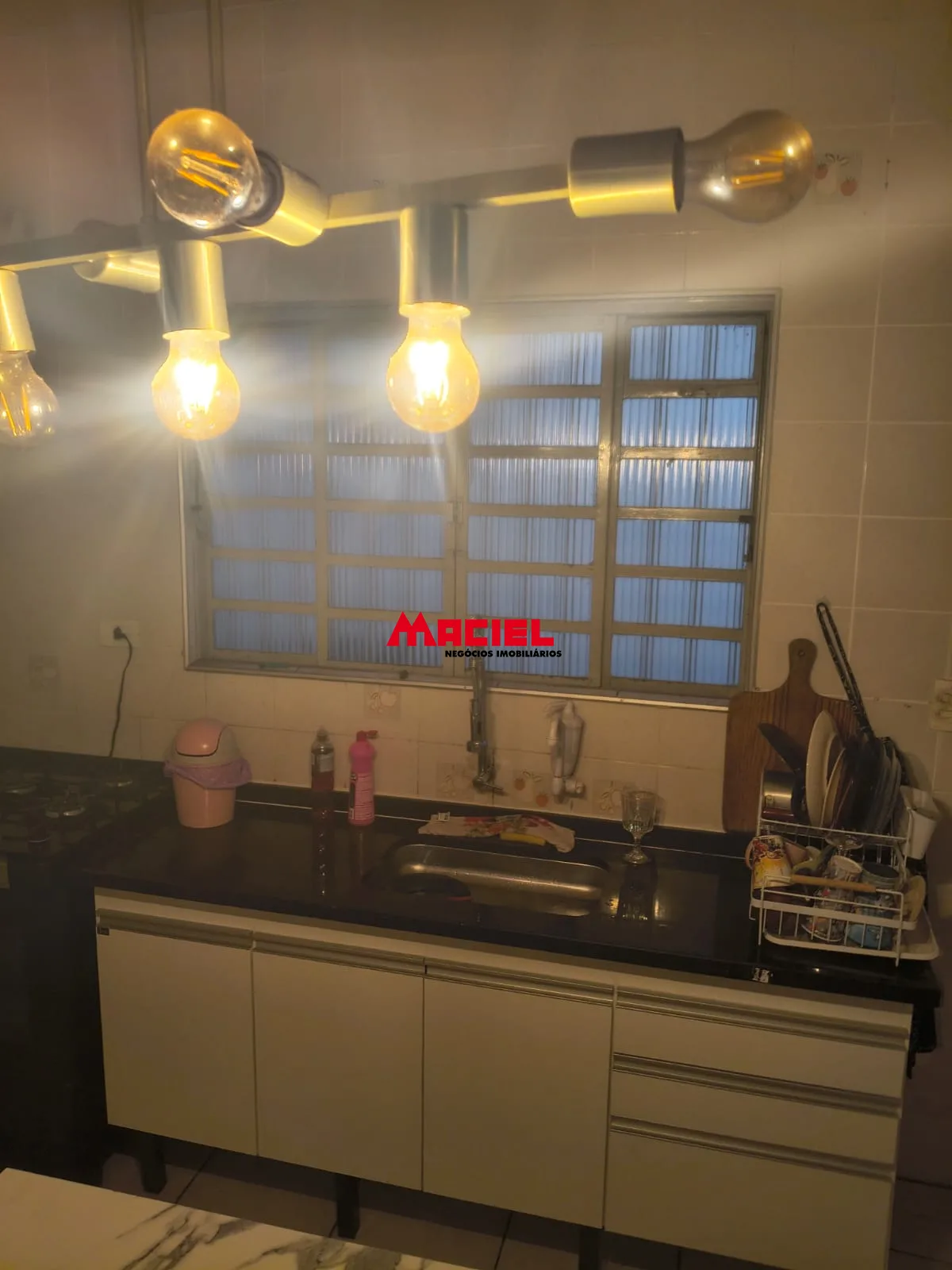 Comprar Casa / Padr&atilde;o em S&atilde;o Jos&eacute; dos Campos R$ 650.000,00 - Foto 8