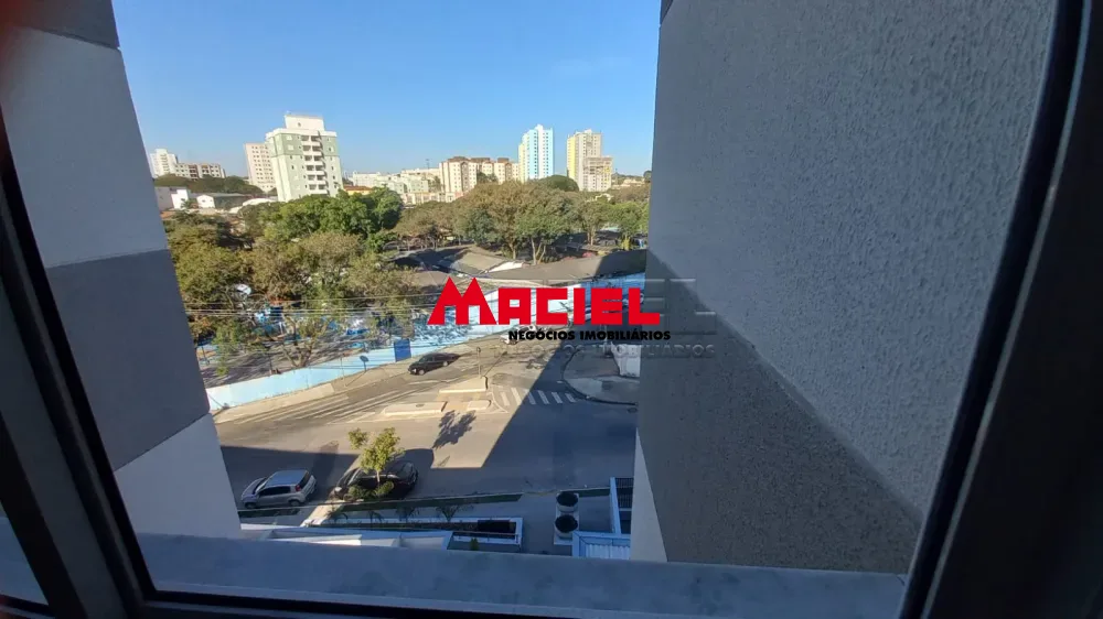 Alugar Apartamento / Padr&atilde;o em S&atilde;o Jos&eacute; dos Campos R$ 3.100,00 - Foto 3