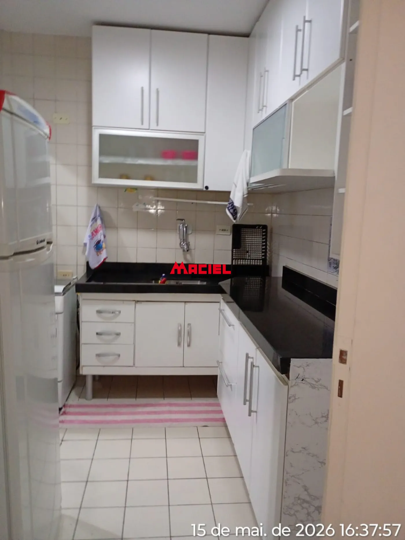 Alugar Apartamento / Mobiliado em S&atilde;o Jos&eacute; dos Campos R$ 2.557,00 - Foto 5