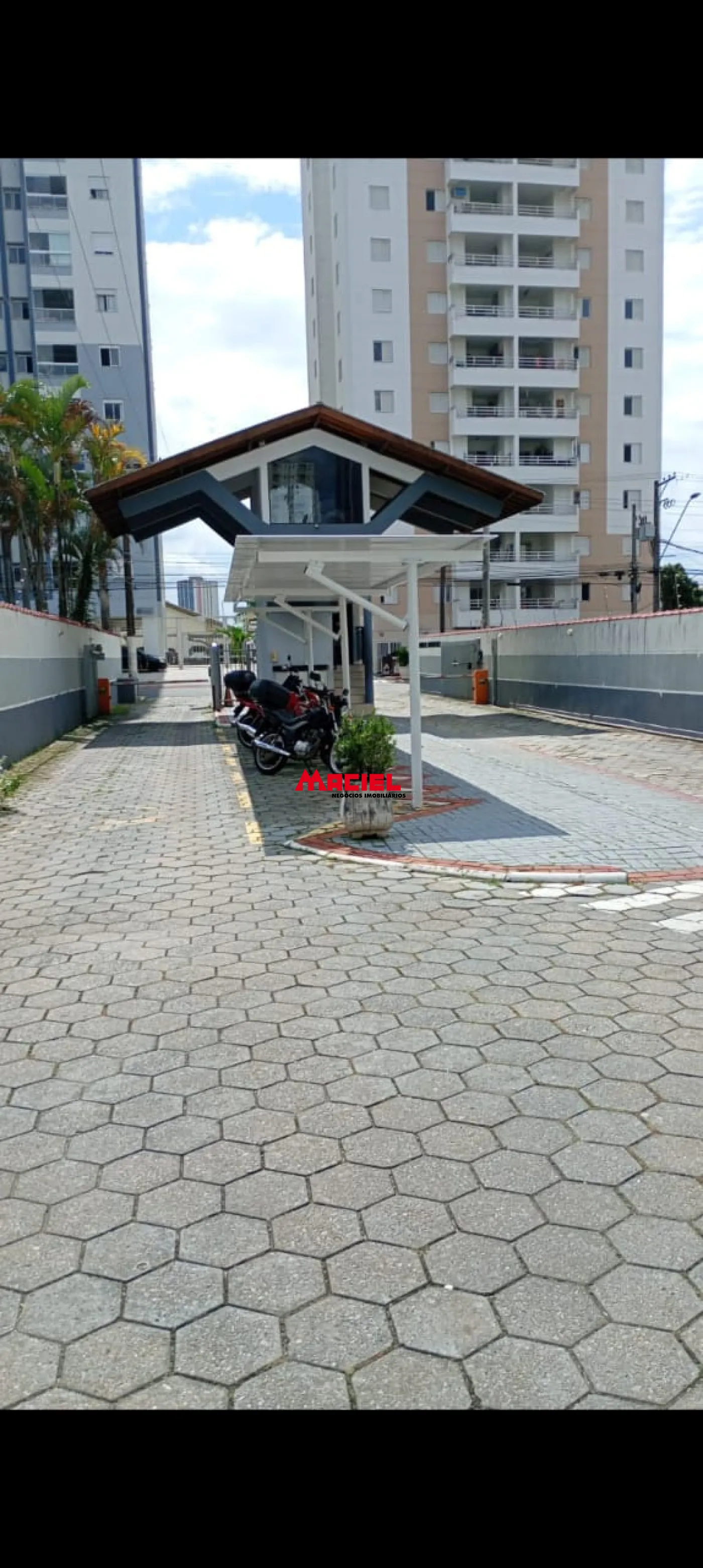 Alugar Apartamento / Mobiliado em S&atilde;o Jos&eacute; dos Campos R$ 2.557,00 - Foto 37