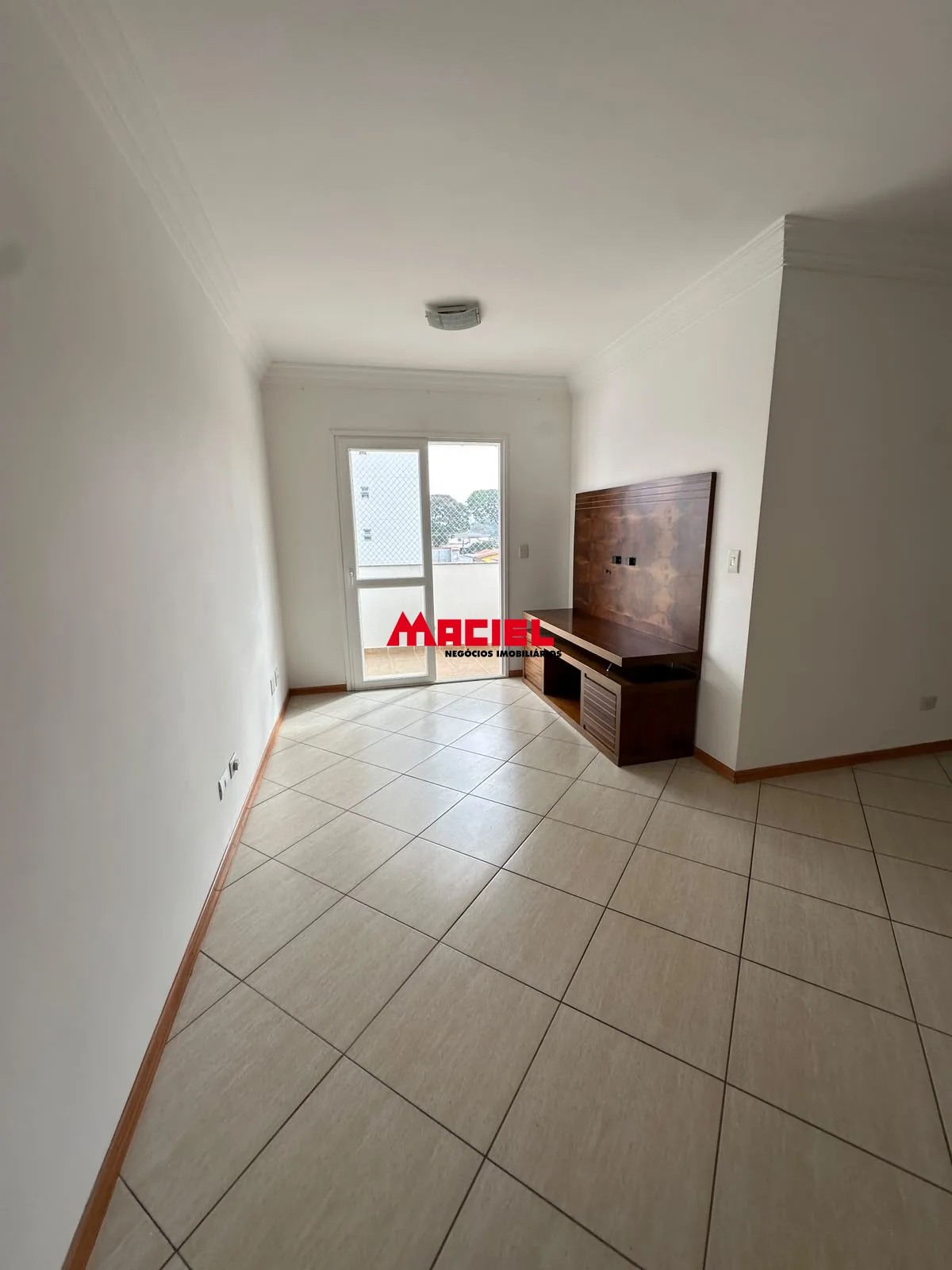 Alugar Apartamento / Padr&atilde;o em S&atilde;o Jos&eacute; dos Campos R$ 2.800,00 - Foto 4