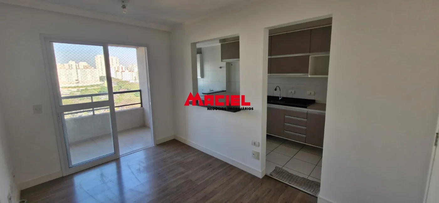 Alugar Apartamento / Padr&atilde;o em S&atilde;o Jos&eacute; dos Campos R$ 2.100,00 - Foto 2
