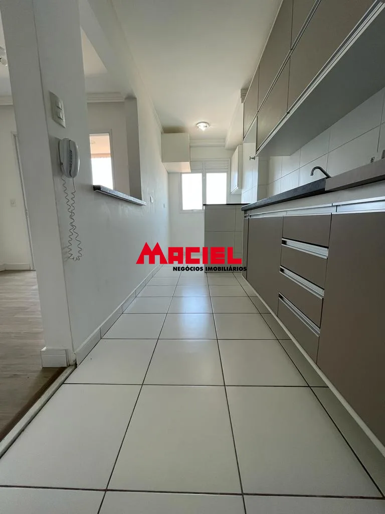Alugar Apartamento / Padr&atilde;o em S&atilde;o Jos&eacute; dos Campos R$ 2.100,00 - Foto 5