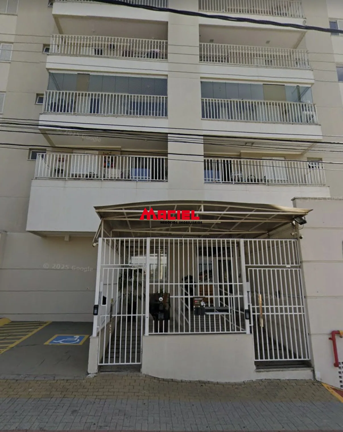 Alugar Apartamento / Padr&atilde;o em S&atilde;o Jos&eacute; dos Campos R$ 3.500,00 - Foto 1