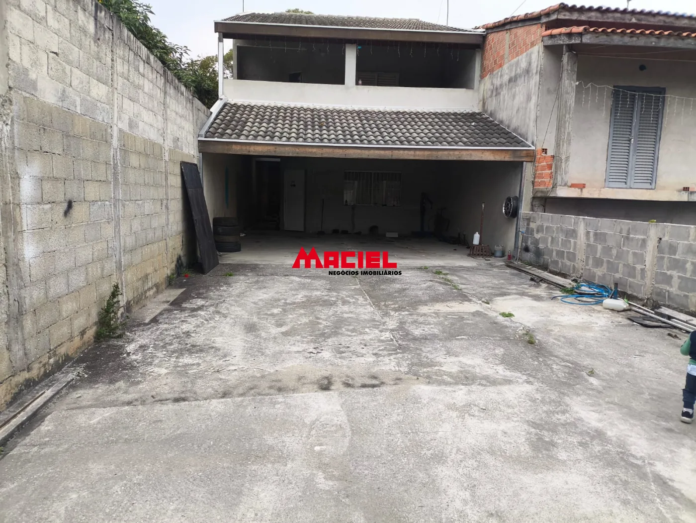 Comprar Casa / Sobrado em S&atilde;o Jos&eacute; dos Campos R$ 450.000,00 - Foto 1