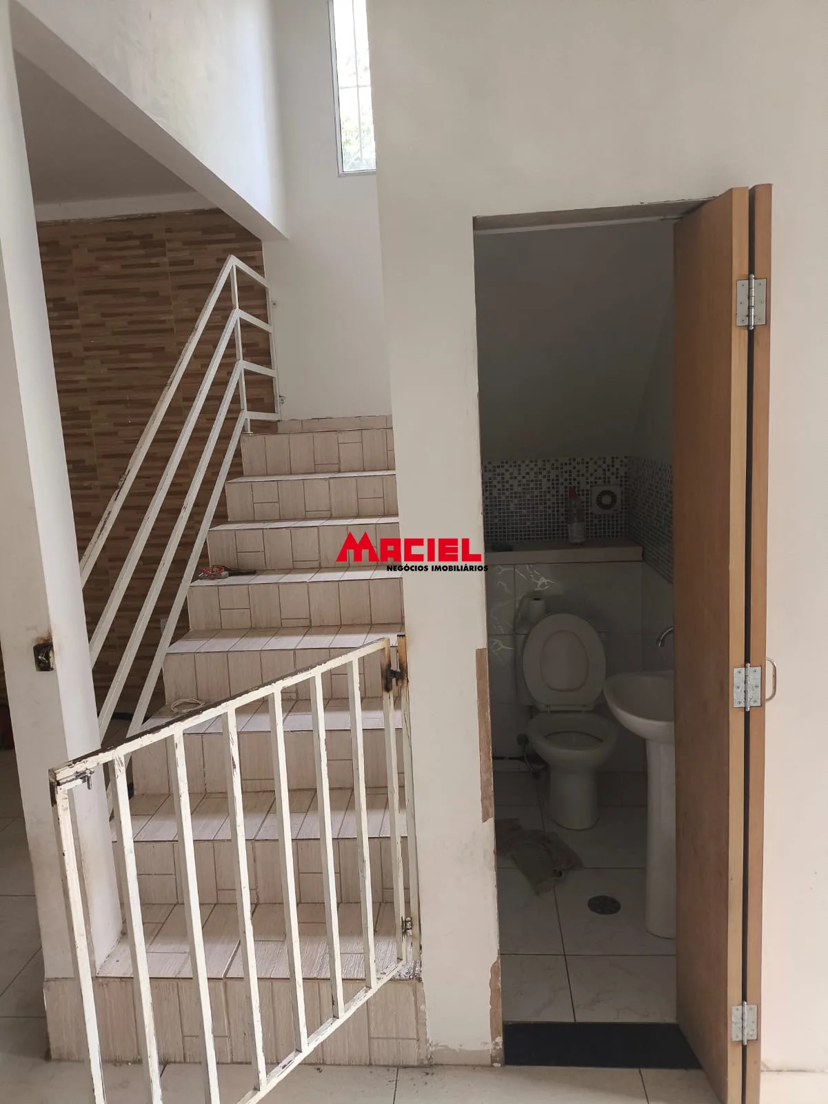 Comprar Casa / Sobrado em S&atilde;o Jos&eacute; dos Campos R$ 450.000,00 - Foto 5