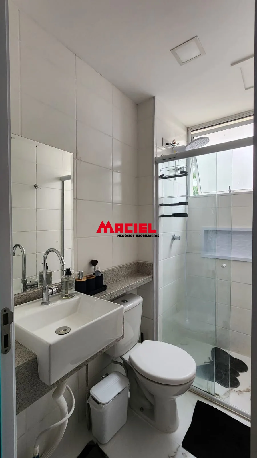 Alugar Apartamento / Padr&atilde;o em S&atilde;o Jos&eacute; dos Campos R$ 3.000,00 - Foto 25