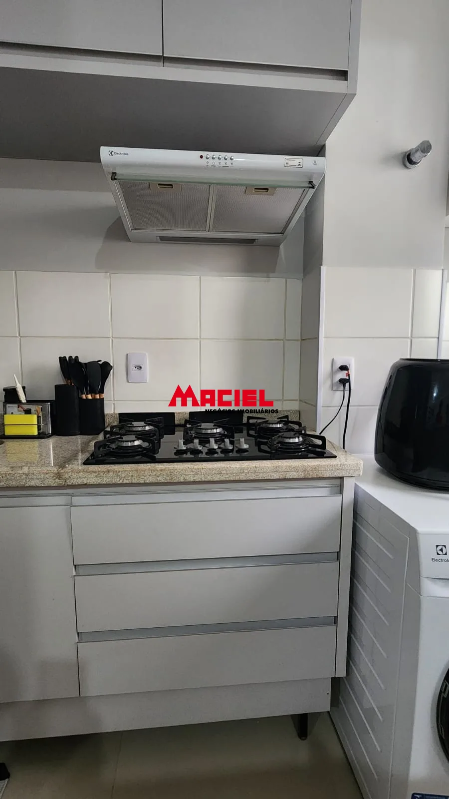 Alugar Apartamento / Padr&atilde;o em S&atilde;o Jos&eacute; dos Campos R$ 3.000,00 - Foto 18