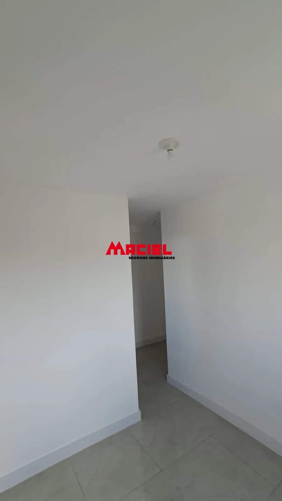 Alugar Apartamento / Padr&atilde;o em S&atilde;o Jos&eacute; dos Campos R$ 2.500,00 - Foto 6