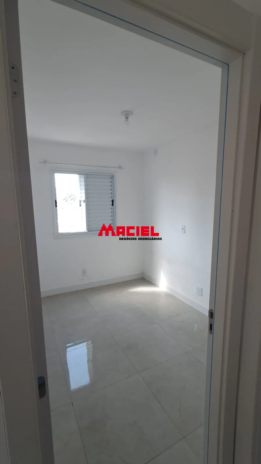 Alugar Apartamento / Padr&atilde;o em S&atilde;o Jos&eacute; dos Campos R$ 2.500,00 - Foto 11