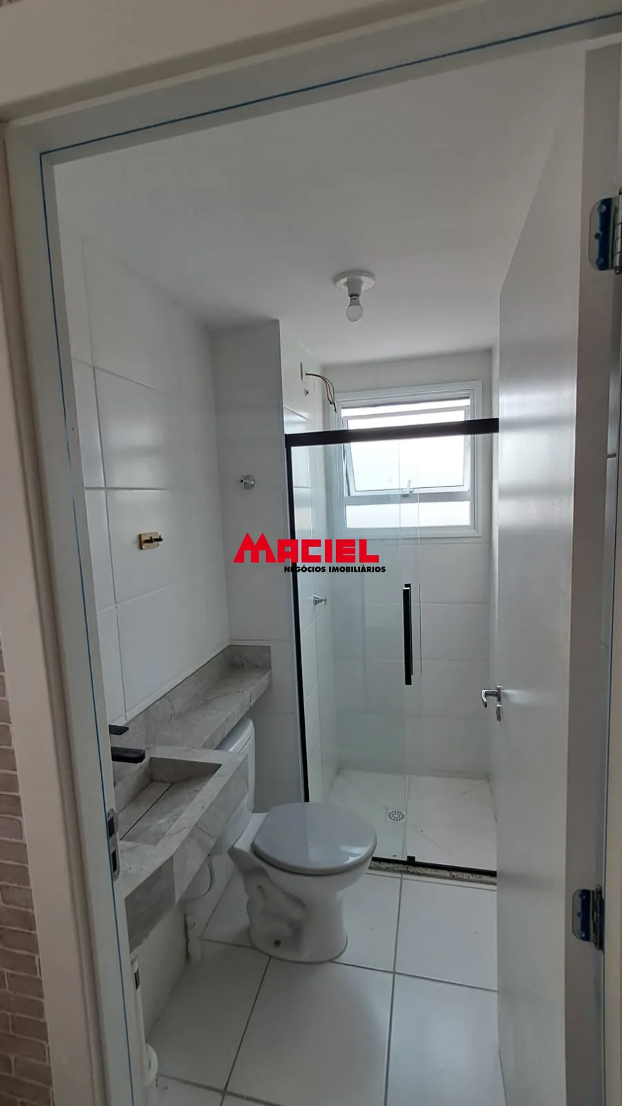 Alugar Apartamento / Padr&atilde;o em S&atilde;o Jos&eacute; dos Campos R$ 2.500,00 - Foto 15