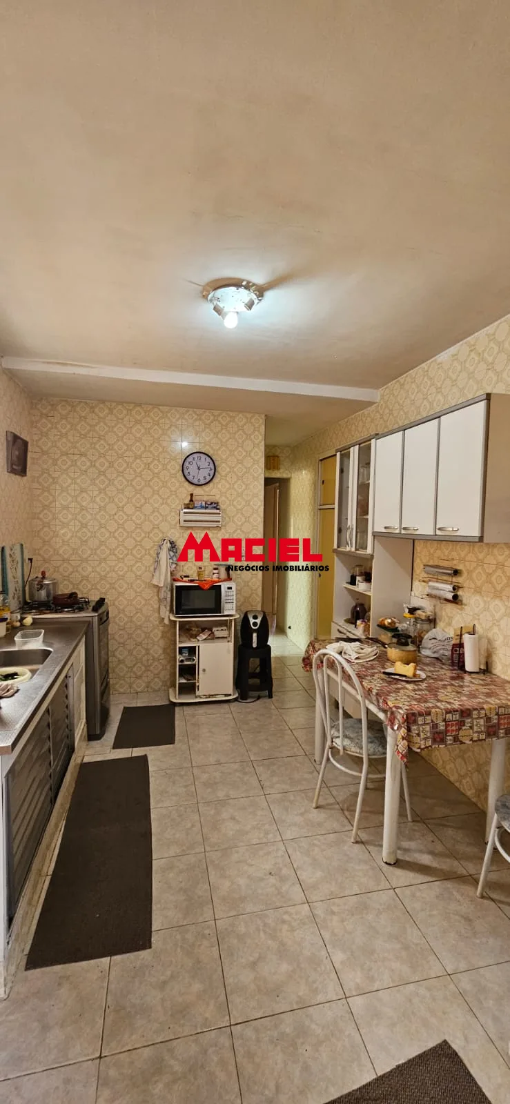 Comprar Casa / Padr&atilde;o em S&atilde;o Jos&eacute; dos Campos R$ 800.000,00 - Foto 7