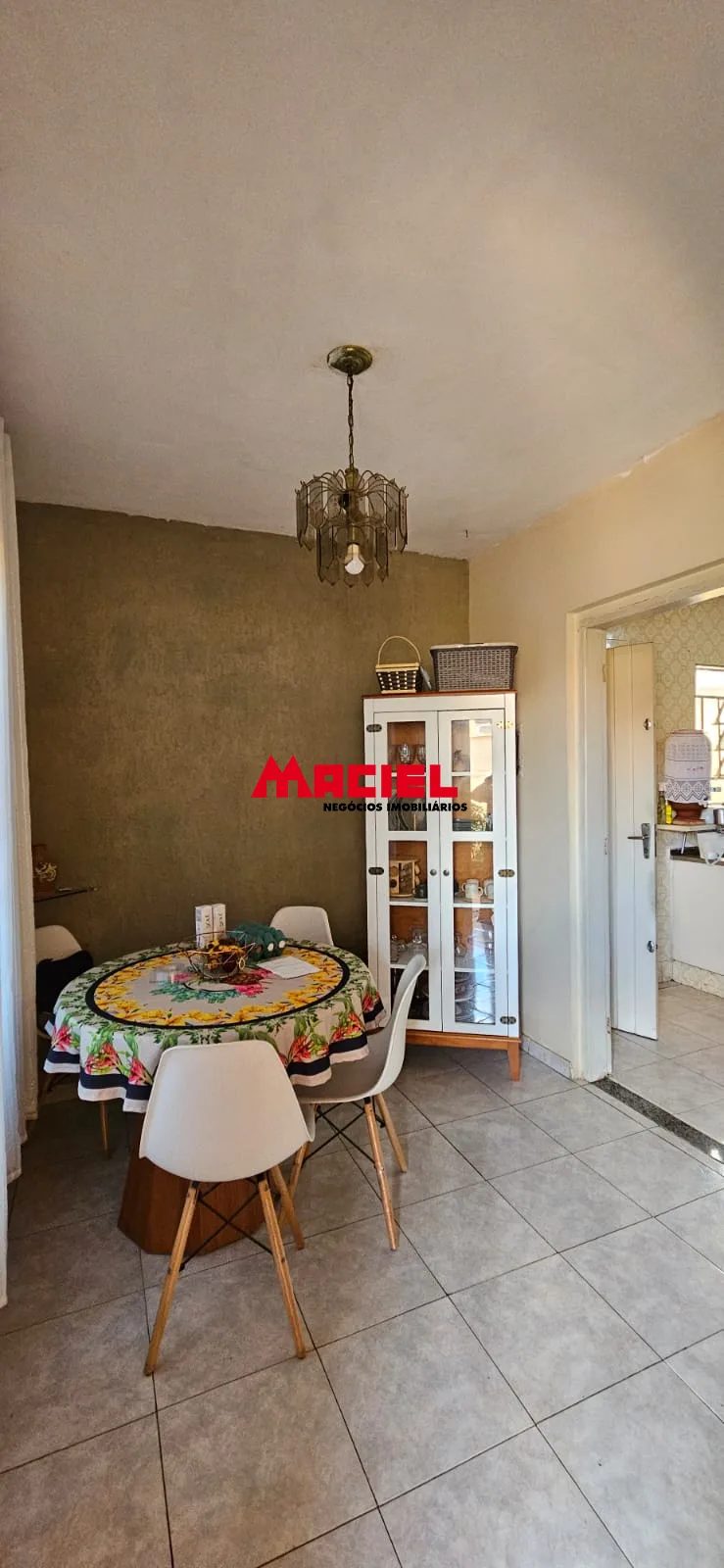 Comprar Casa / Padr&atilde;o em S&atilde;o Jos&eacute; dos Campos R$ 800.000,00 - Foto 8