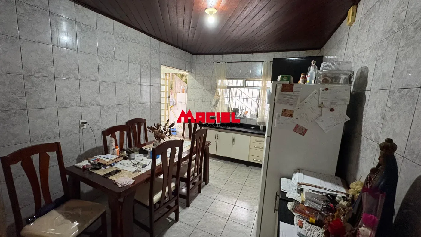 Alugar Casa / Padr&atilde;o em S&atilde;o Jos&eacute; dos Campos R$ 3.000,00 - Foto 19