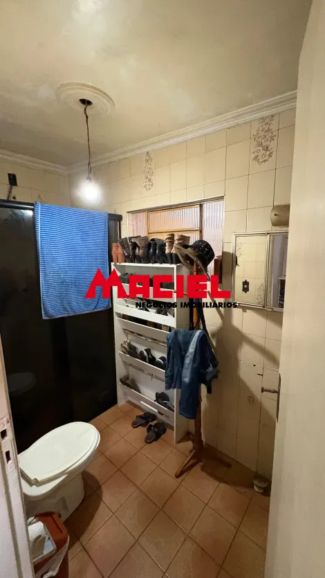 Alugar Casa / Padr&atilde;o em S&atilde;o Jos&eacute; dos Campos R$ 3.000,00 - Foto 33