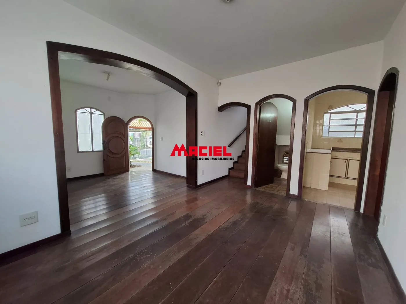 Alugar Casa / Sobrado em S&atilde;o Jos&eacute; dos Campos R$ 8.900,00 - Foto 11