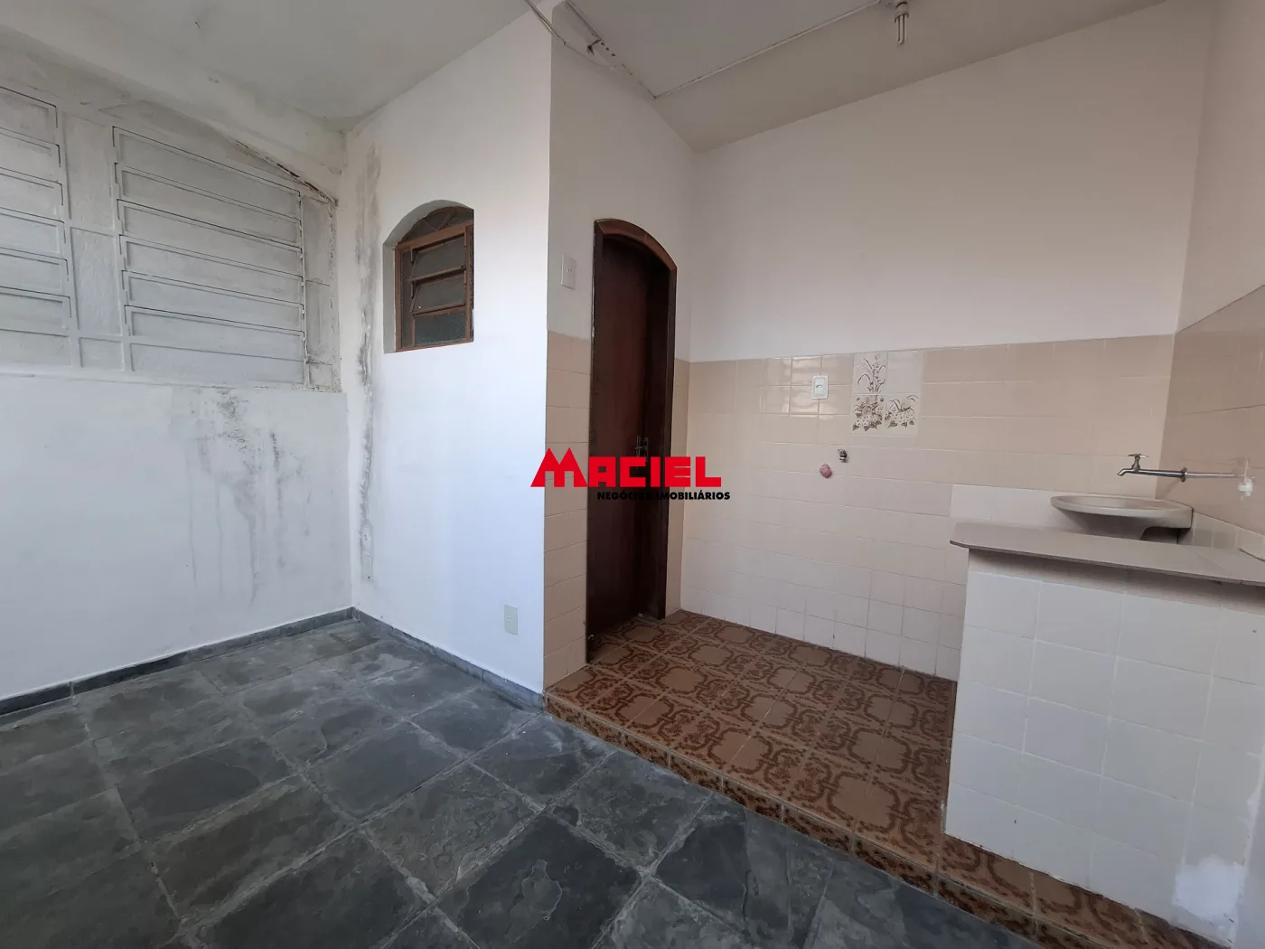 Alugar Casa / Sobrado em S&atilde;o Jos&eacute; dos Campos R$ 8.900,00 - Foto 19