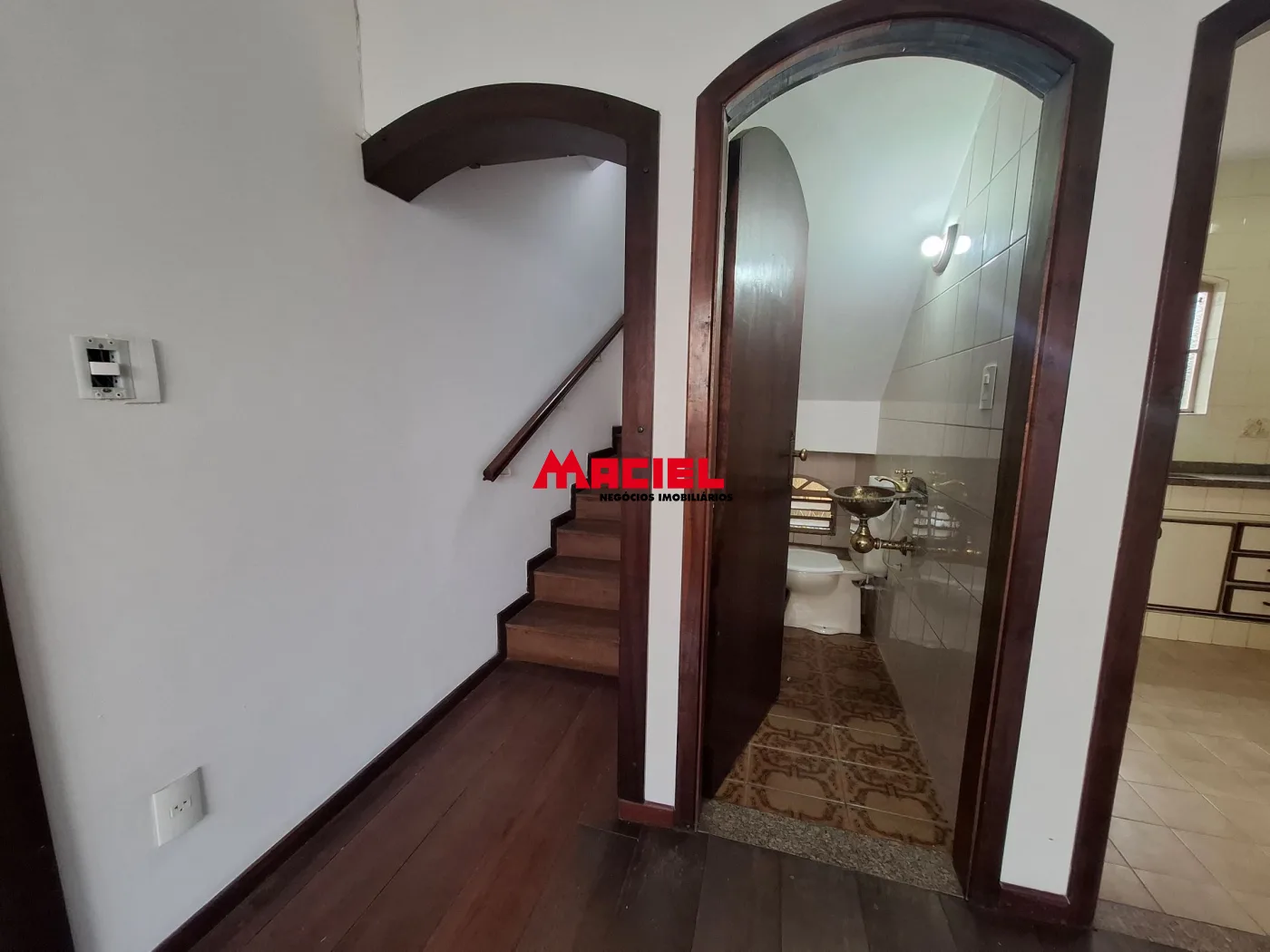 Alugar Casa / Sobrado em S&atilde;o Jos&eacute; dos Campos R$ 8.900,00 - Foto 26