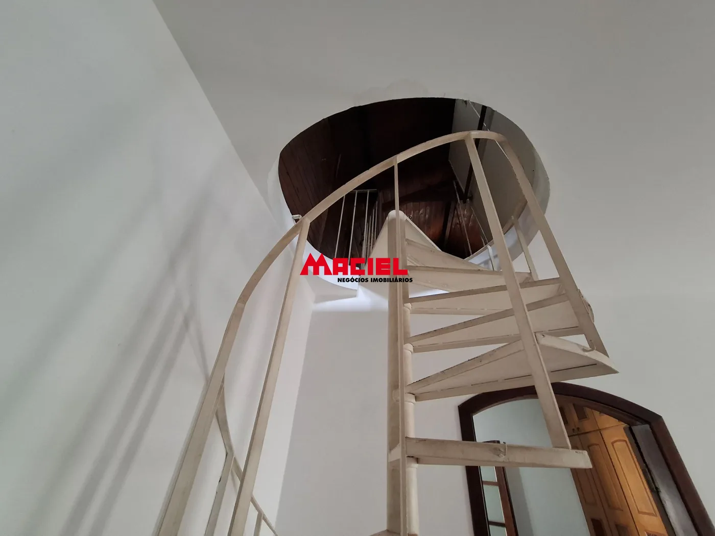 Alugar Casa / Sobrado em S&atilde;o Jos&eacute; dos Campos R$ 8.900,00 - Foto 45