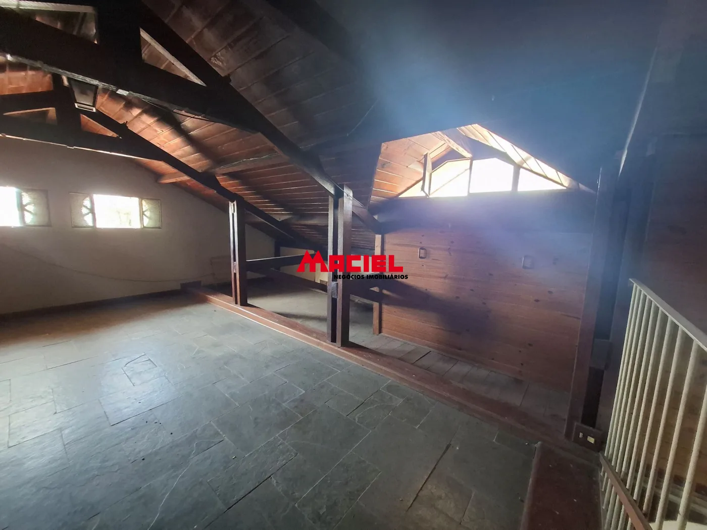 Alugar Casa / Sobrado em S&atilde;o Jos&eacute; dos Campos R$ 8.900,00 - Foto 48