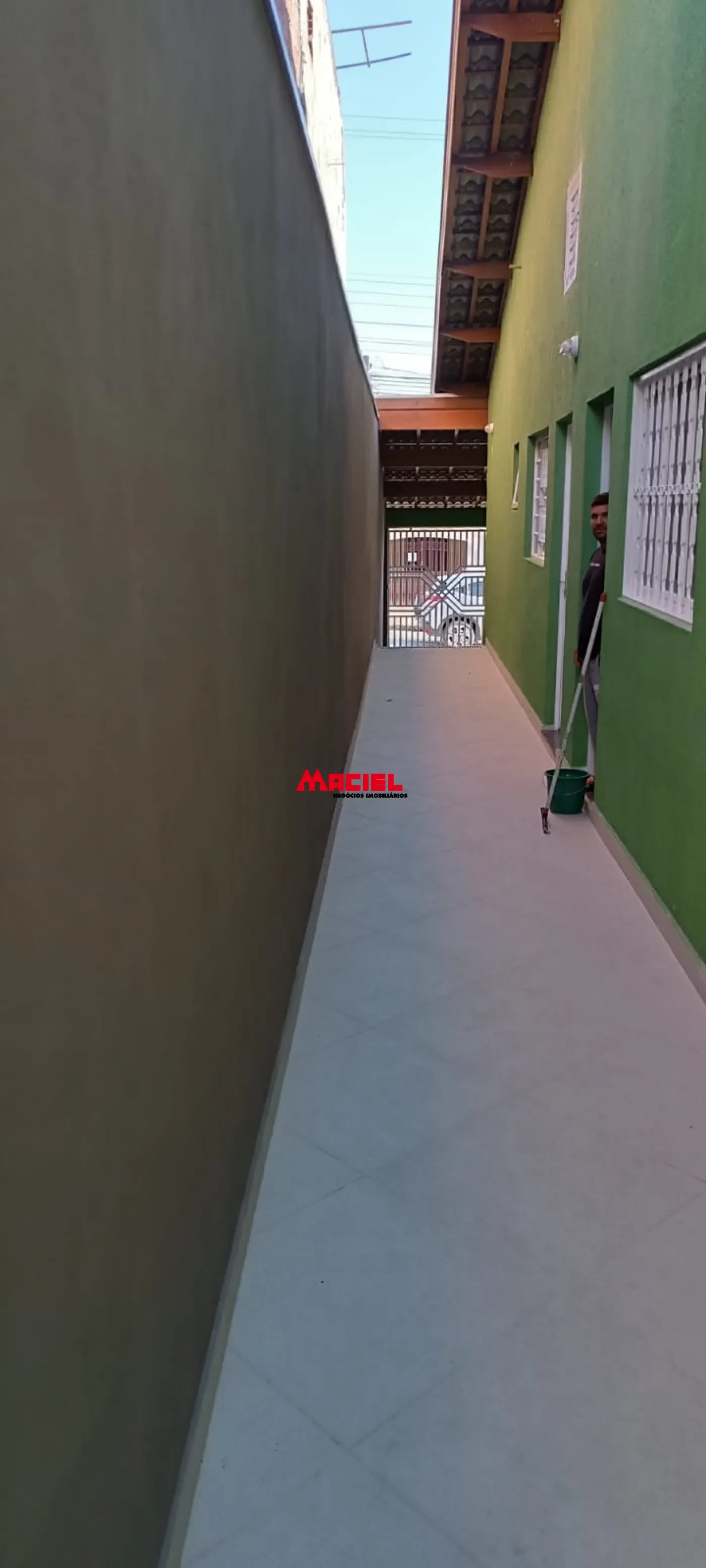 Alugar Casa / Padr&atilde;o em S&atilde;o Jos&eacute; dos Campos R$ 1.600,00 - Foto 13