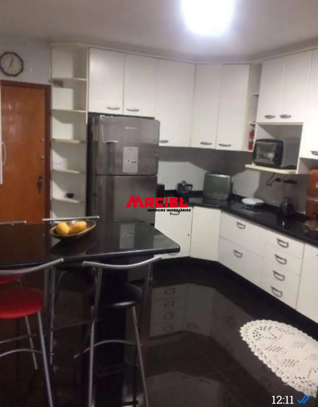 Alugar Apartamento / Padr&atilde;o em S&atilde;o Jos&eacute; dos Campos R$ 1.800,00 - Foto 3