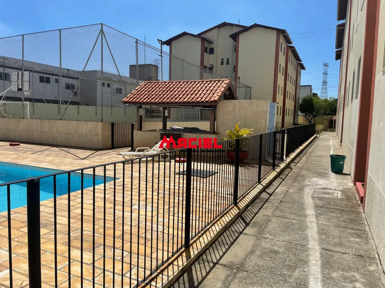 Alugar Apartamento / Padr&atilde;o em S&atilde;o Jos&eacute; dos Campos R$ 2.000,00 - Foto 4